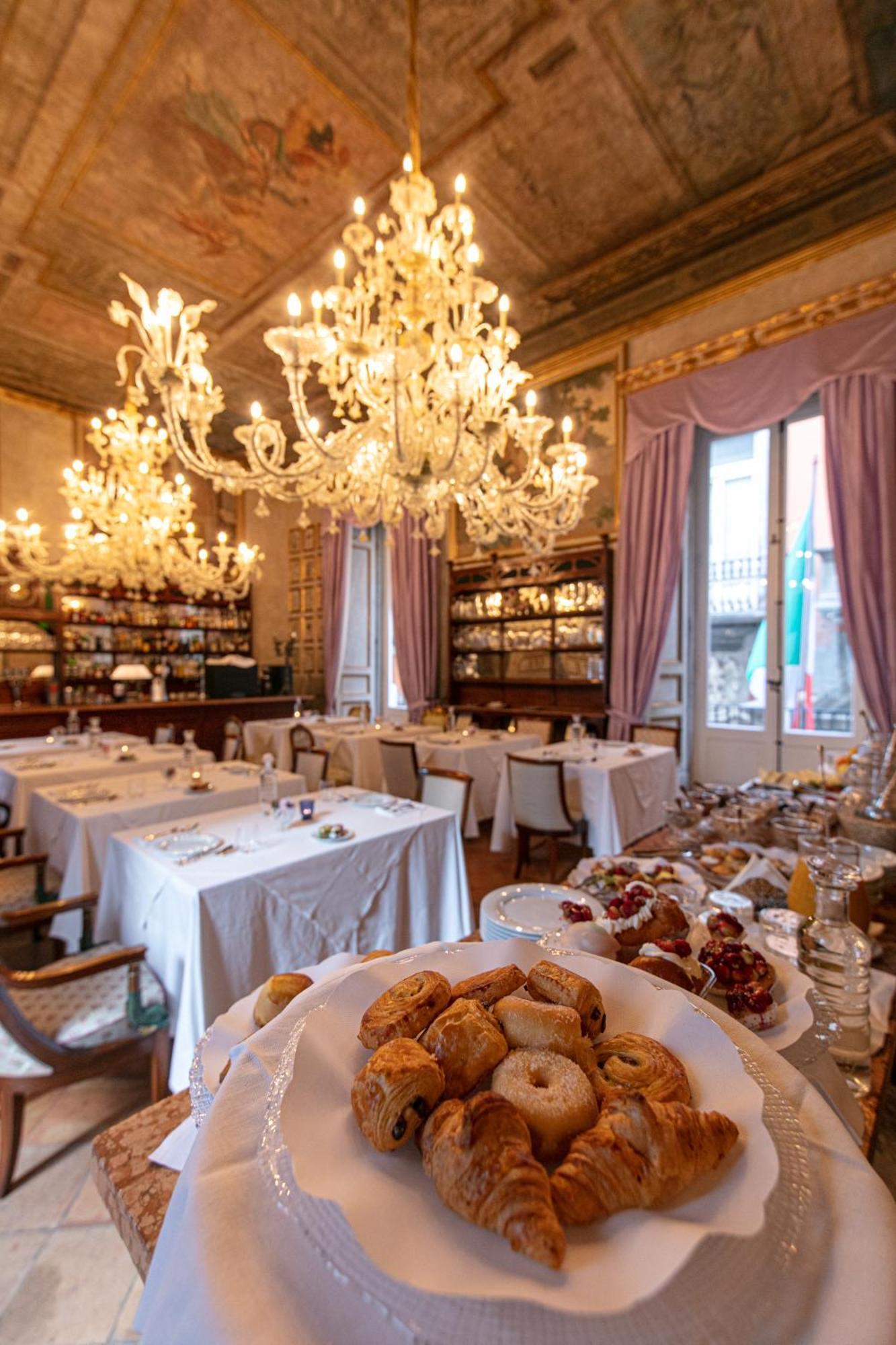 Palazzo Doria Napoli Hotel Екстериор снимка