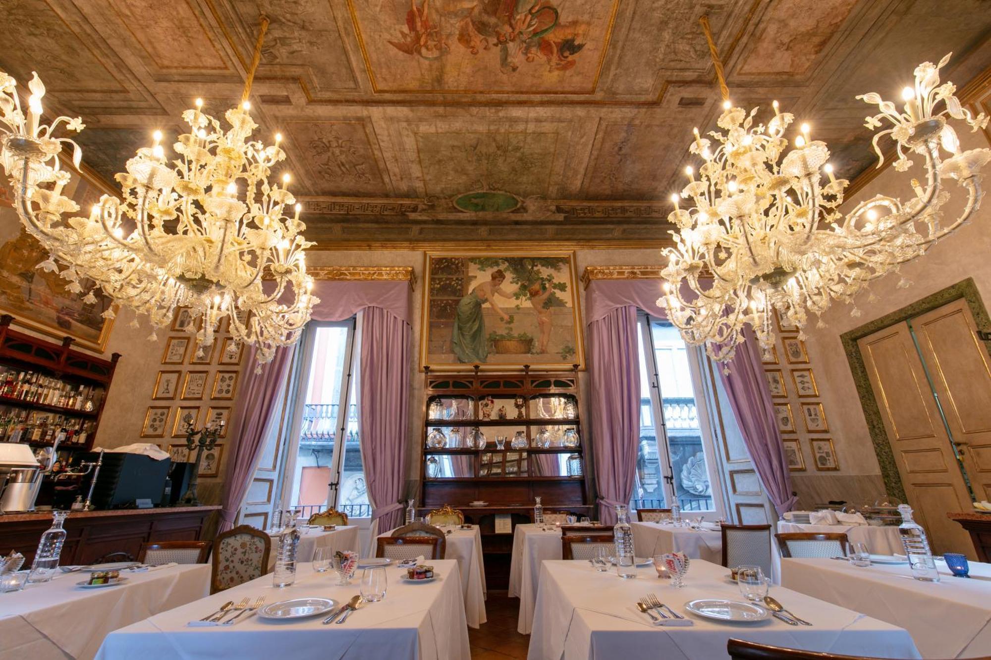 Palazzo Doria Napoli Hotel Екстериор снимка